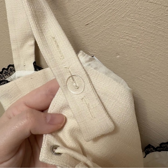 Reformation Alisa Top Ivory White Black Lace Size 10 NWT Nee - Picture 11 of 16